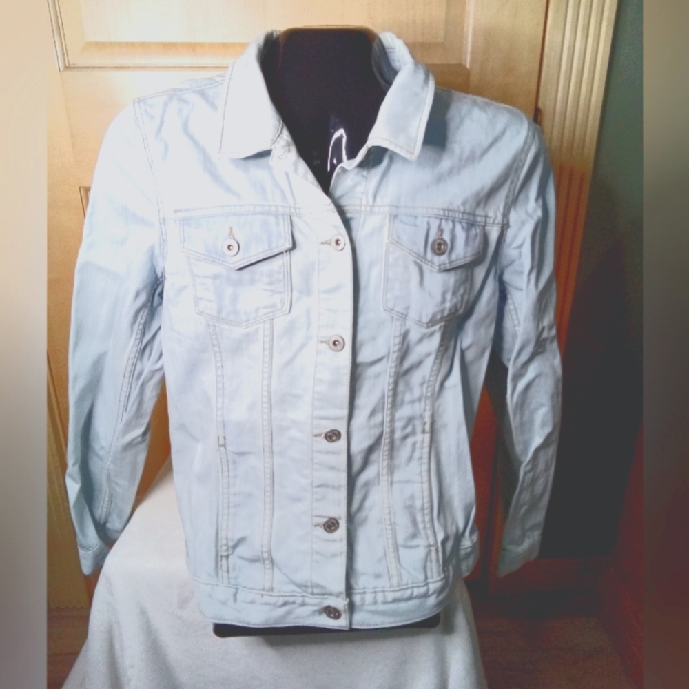 Women's bleached denim Jean jacket.